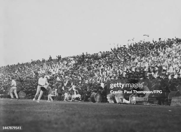 The crowd gathered to watch the baseball match between Yale University and Harvard University, New Haven, Connecticut, circa 1925.