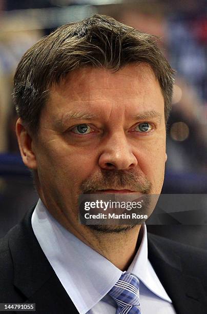 Jukka Jalonen, head coach of Finland looks on during the IIHF World Championship semi final match between Russia and Finland at Hartwall Arena on May...