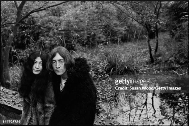 Portrait of Japanese-born artist and musician Yoko Ono and British musican and artist John Lennon , December 1968.