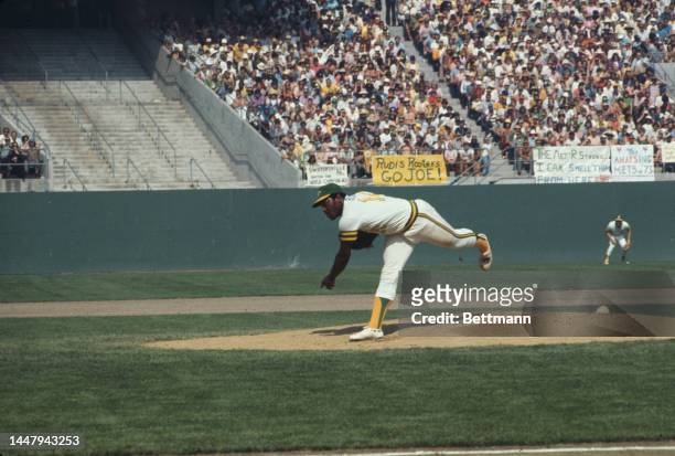American baseball player Vida Blue in action during an 1973 World Series match between the Oakland Athletics and the New York Mets, at the...