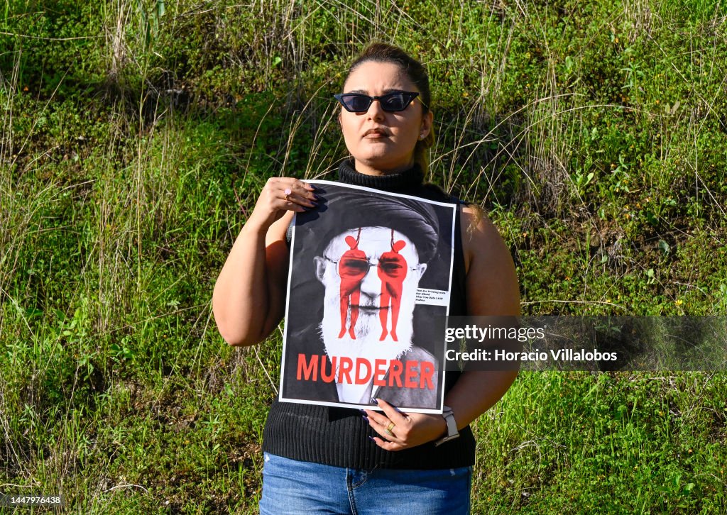 Members Of Iranian Community In Portugal Protest The Execution Of A Demonstrator In Iran