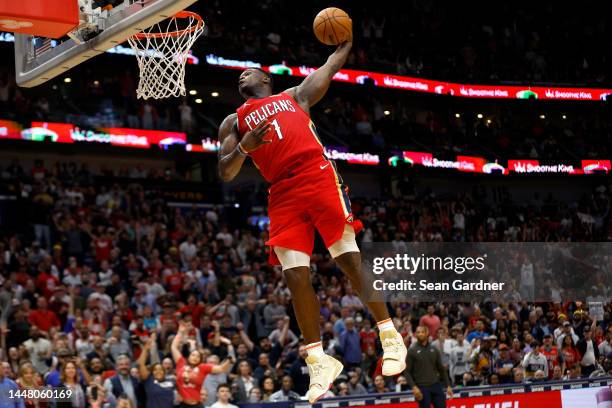 Zion Williamson of the New Orleans Pelicans dunks the ball during the fourth quarter of an NBA game against the Phoenix Suns at Smoothie King Center...