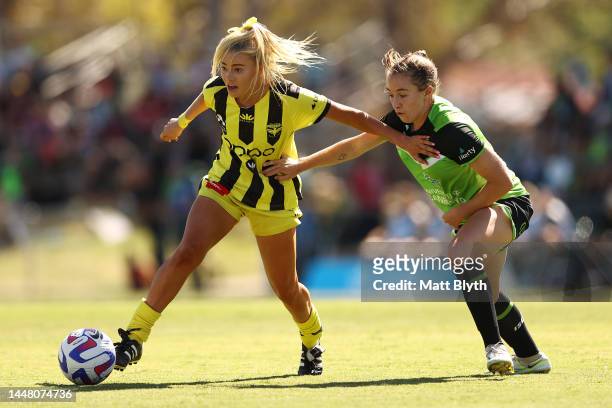 Alyssa Whinham of the Phoenix kicks the ball during the round four A-League Women's match between Canberra United and Wellington Phoenix at McKellar...