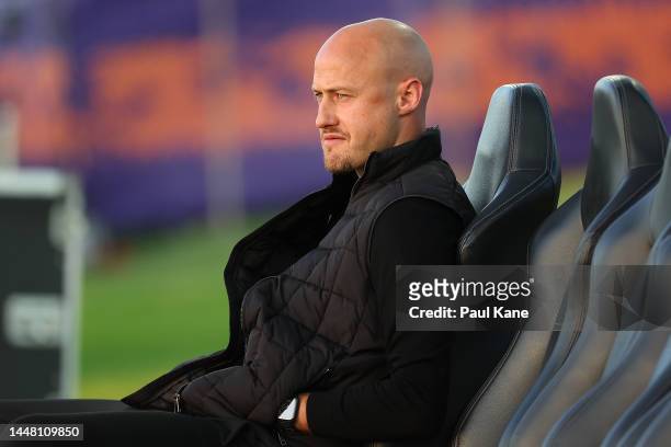 Ruben Zadkovich, head coach of the Glory looks on while his players warm up during the round seven A-League Men's match between Perth Glory and...