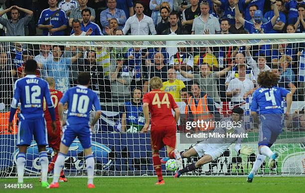 Arjen Robben of FC Bayern Muenchen shoots from the penalty spot but its saved by goalkeeper Petr Cech of Chelsea during UEFA Champions League Final...