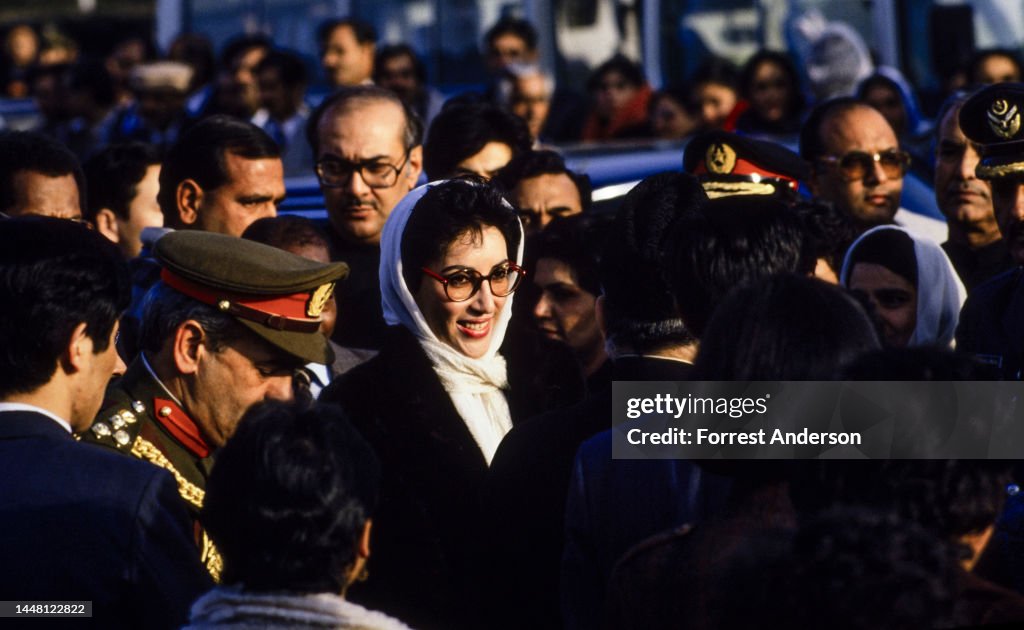 Benazir Bhutto Arriving in Beijing