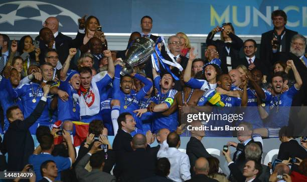 Frank Lampard of Chelsea lifts the trophy after their victory in the UEFA Champions League Final between FC Bayern Muenchen and Chelsea at the...