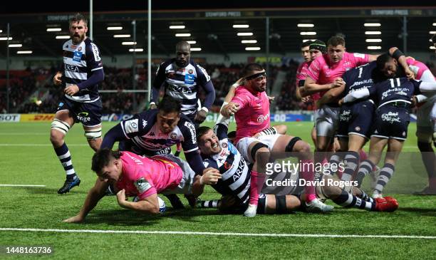 Santiago Socino of Gloucester dives over the line to score their third try during the Heineken Cup match between Gloucester Rugby and Bordeaux-Begles...