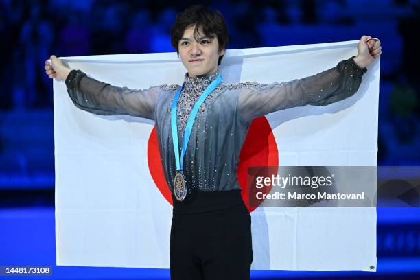 Shoma Uno of Japan poses in the Men's medal ceremony during on the ISU Grand Prix of Figure Skating Final 2022 on December 10, 2022 in Turin, Italy.