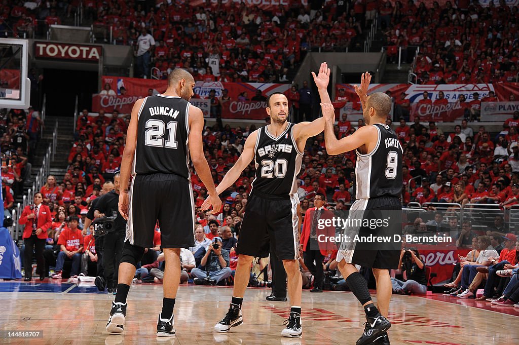 San Antonio Spurs v Los Angeles Clippers - Game Three