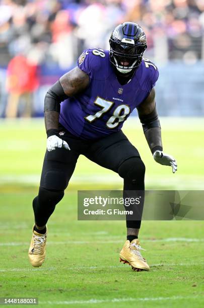 Morgan Moses of the Baltimore Ravens blocks against the Denver Broncos at M&T Bank Stadium on December 04, 2022 in Baltimore, Maryland.