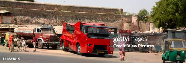 Cattiva Mobile Blood Donation VehicleAhmedabad, Gujarat, India, Architect: Matharoo Associates Cattiva-Panorama By Old Town