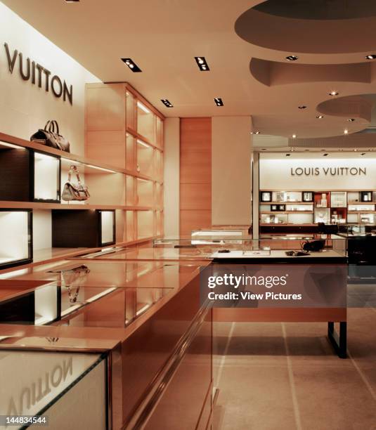 Harrods louis vuitton hi-res stock photography and images - Alamy