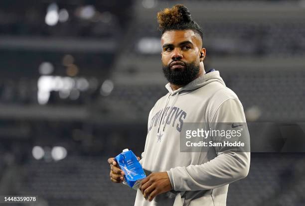 Ezekiel Elliott of the Dallas Cowboys looks on prior to a game against the Houston Texans at AT&T Stadium on December 11, 2022 in Arlington, Texas.