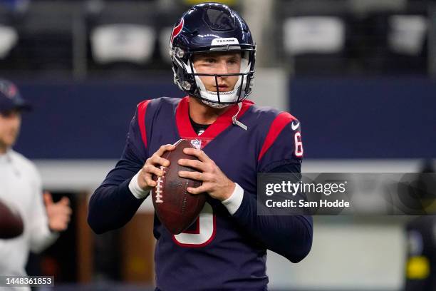 Jeff Driskel of the Houston Texans warms up prior to a game against the Dallas Cowboys at AT&T Stadium on December 11, 2022 in Arlington, Texas.