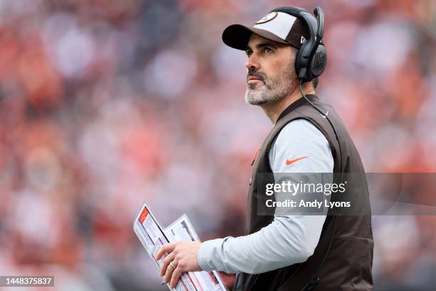 Head coach Kevin Stefanski of the Cleveland Browns looks on in the first half of a game against the Cincinnati Bengals at Paycor Stadium on December...