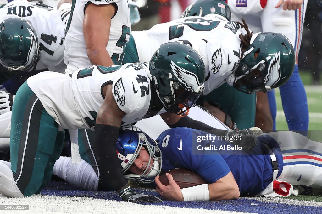 Philadelphia Eagles v New York Giants
