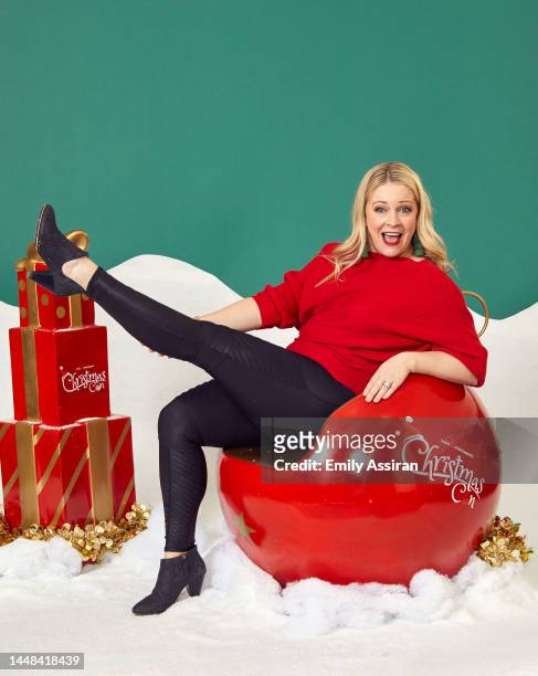Melissa Joan Hart attends Christmas Con New Jersey 2022 at Expo Center on December 10, 2022 in Edison, New Jersey.