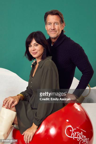 Catherine Bell and James Denton attend Christmas Con New Jersey 2022 at Expo Center on December 10, 2022 in Edison, New Jersey.