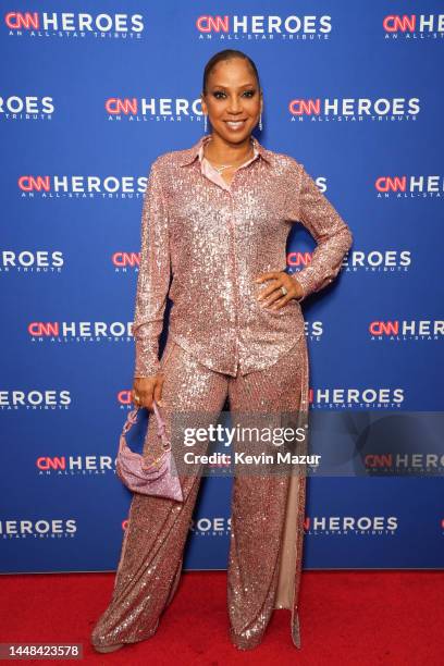 Holly Robinson Peete poses backstage during the 16th annual CNN Heroes: An All-Star Tribute at the American Museum of Natural History on December 11,...