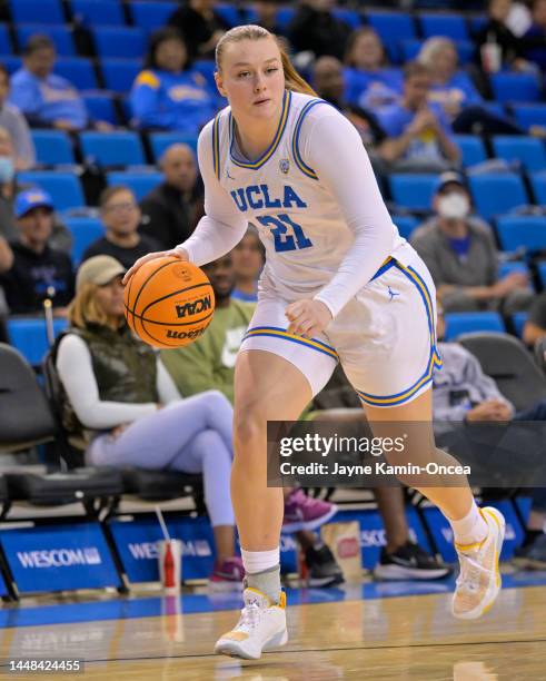 Lina Sontag of the UCLA Bruins handles the ball in the game against the CSU Fullerton Titans at UCLA Pauley Pavilion on December 10, 2022 in Los...