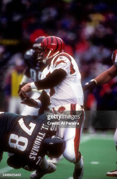 Quarterback Boomer Esiason of the Cincinnati Bengals calls a play in the game between the Cincinnati Bengals vs the Philadelphia Eagles at Veterans...