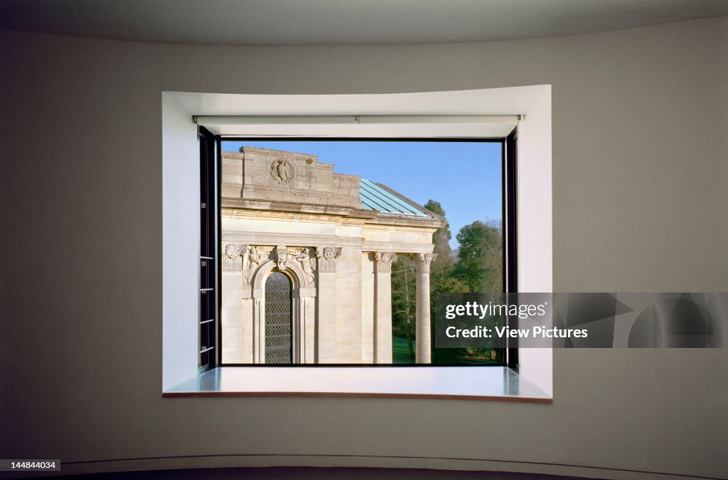 Girls Boarding House Stowe SchoolBuckinghamUnited Kingdom Architect: Rick Mather Architects 2008 Girls Boarding House, Stowe School, Buckingham, United Kingdom, Rick Mather Architects, 2008