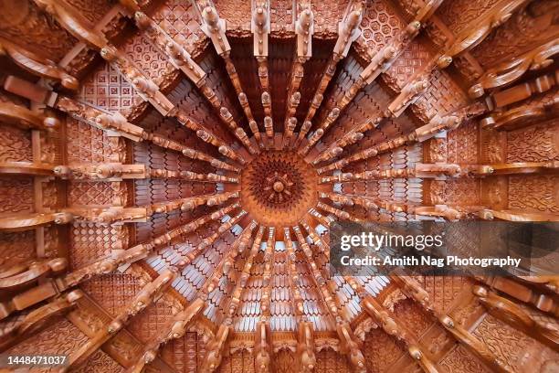 wooden carvings in hindu temple gopura - karnataka stock-fotos und bilder