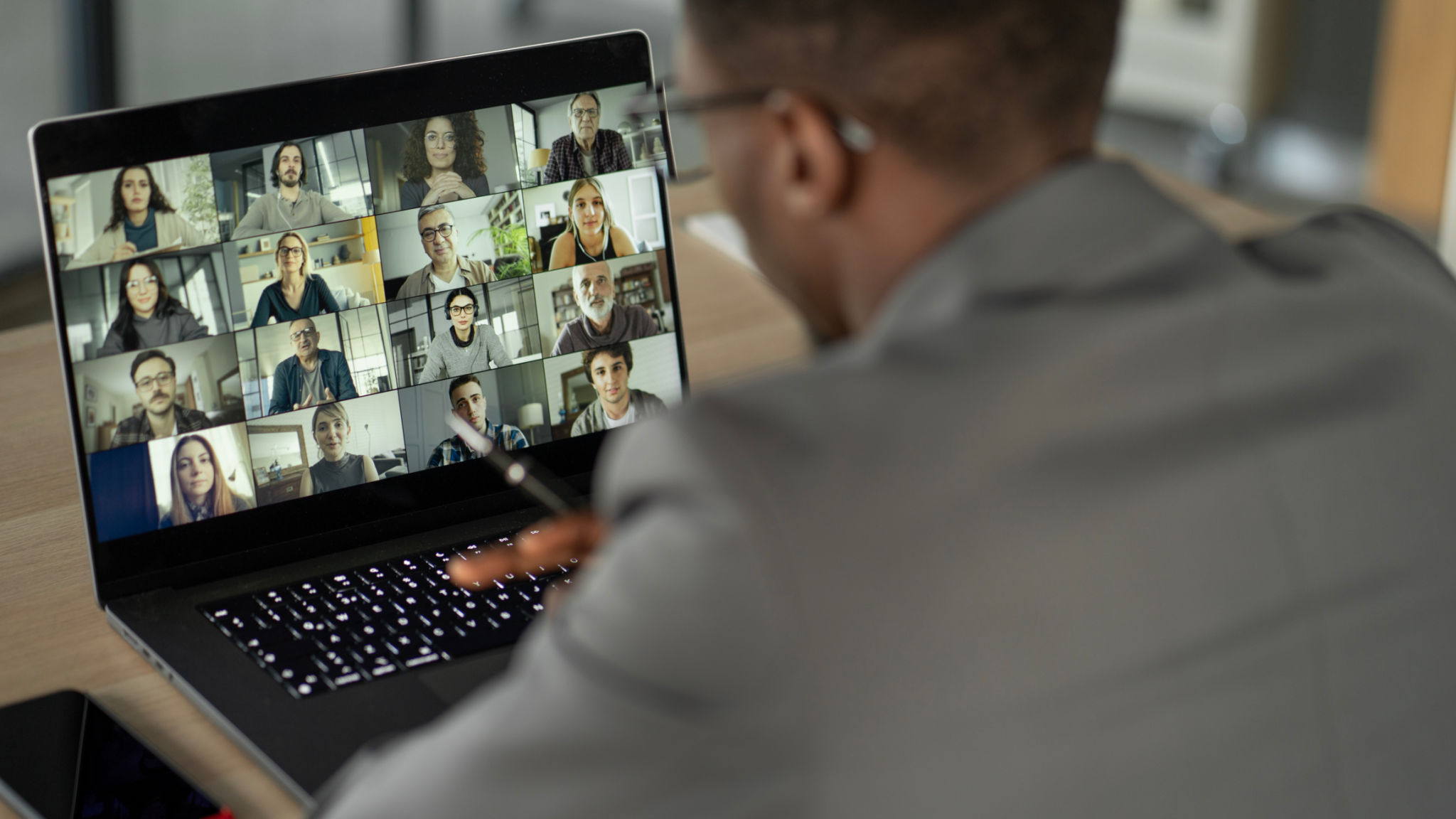 virtual team meeting