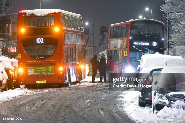 Bus Stuck In Snow Bus Stuck In Snow Storm Photos and Premium High Res Pictures - Getty Images