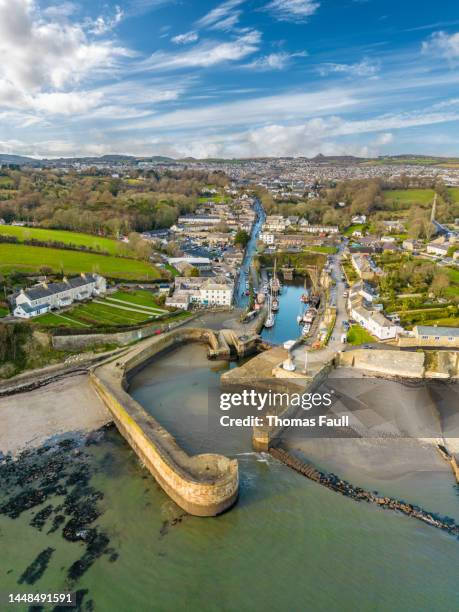 charlestown harbour in cornwall - cornwall england imagens e fotografias de stock