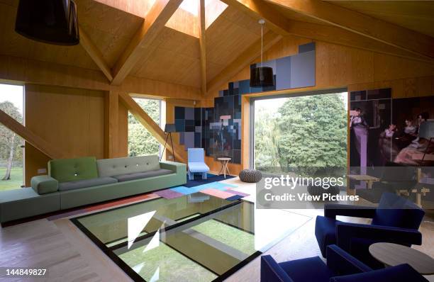 The Balancing BarnWalberswick, Suffolk, United Kingdom, Architect: Mdrv With Mole Architects Balancing Barn Mdrv Architects Suffolk 2010-Sitting Room