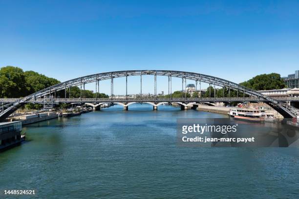 paris, quai de seine, austerlitz viaduct - jean marc payet - fotografias e filmes do acervo