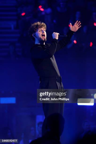 Tom Grennan performs at The National Lottery's Big Bash to celebrate 2022's entertainment packed year at OVO Arena Wembley on December 06, 2022 in...