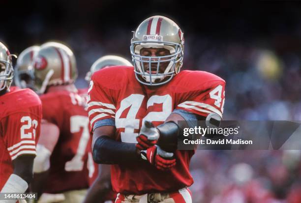 Ronnie Lott of the San Francisco plays in a National Football League game against the Tampa Bay Buccaneers on November 18, 1990 at Candlestick Park...