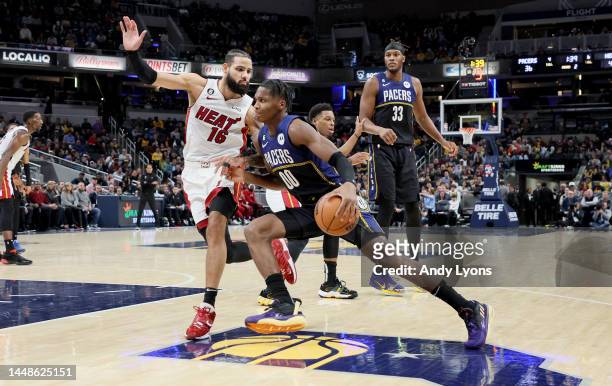 Bennedict Mathurin of the Indiana Pacers against the Miami Heat at Gainbridge Fieldhouse on December 12, 2022 in Indianapolis, Indiana. NOTE TO USER:...