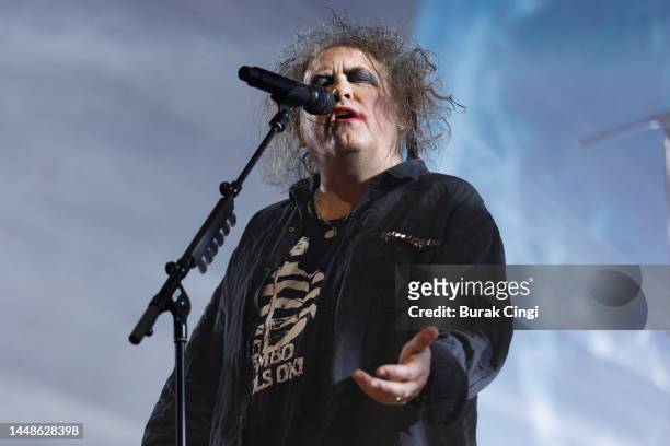 Robert Smith of The Cure performs at OVO Arena Wembley on December 12, 2022 in London, England.