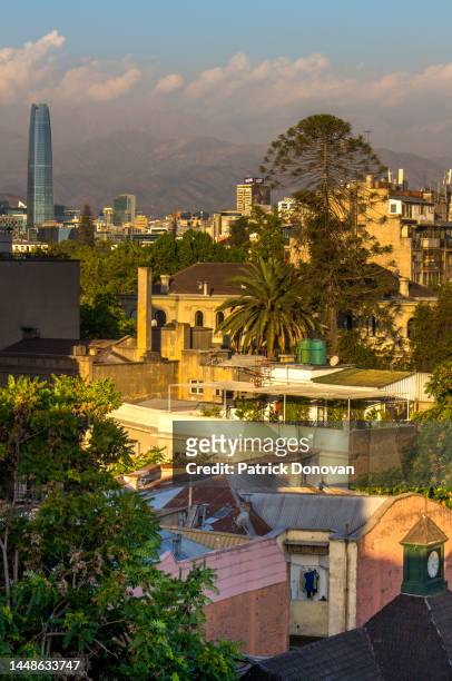 skyline of santiago, chile - chile skyline stock pictures, royalty-free photos & images
