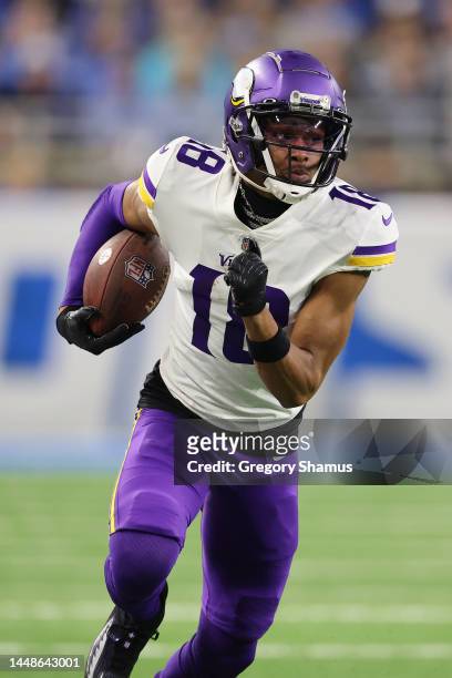 Justin Jefferson of the Minnesota Vikings plays against the Detroit Lions at Ford Field on December 11, 2022 in Detroit, Michigan.