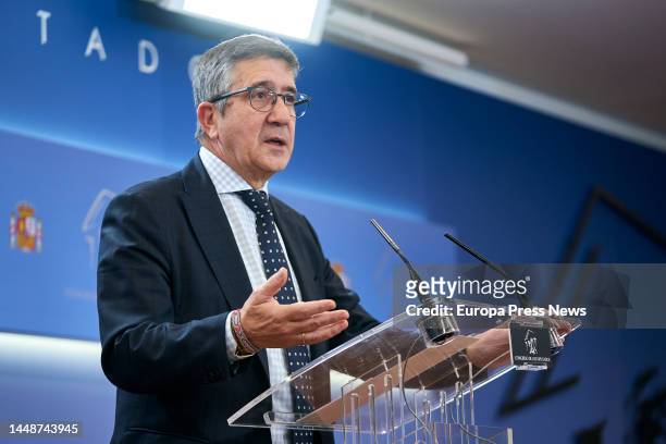 Spokesperson in the Congress of Deputies, Patxi Lopez, during a press conference following the meeting of the Board of Spokespersons, in the Congress...