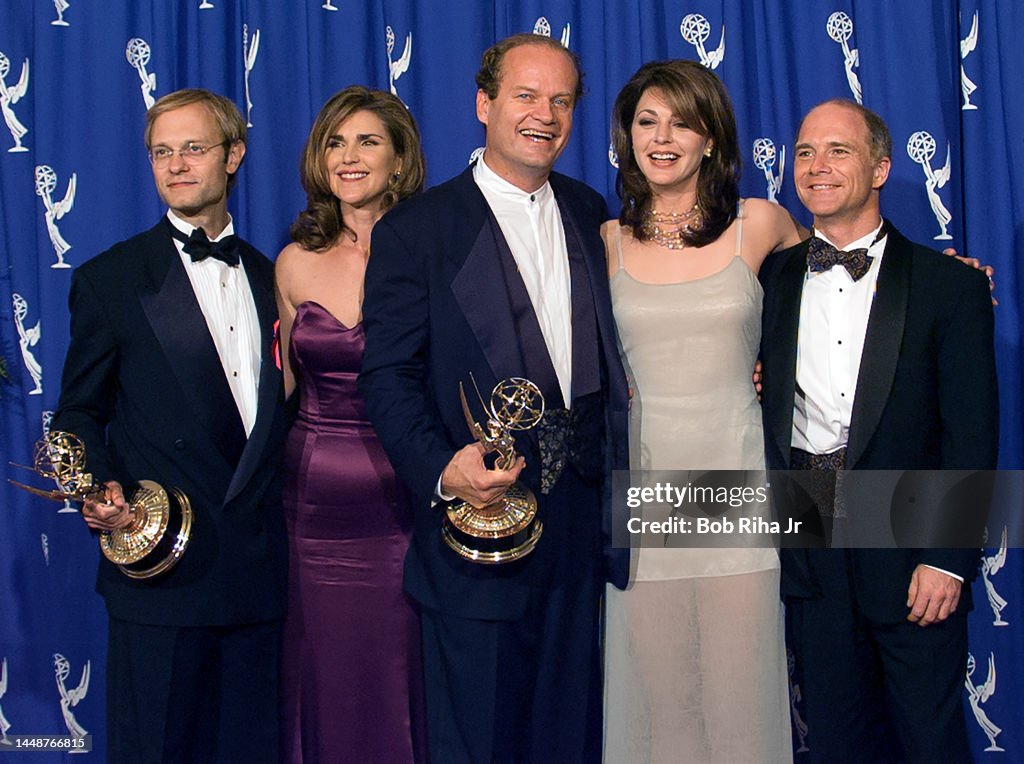 Winners Kelsey Grammer and David Hyde Pierce with 'Frasier' Cast