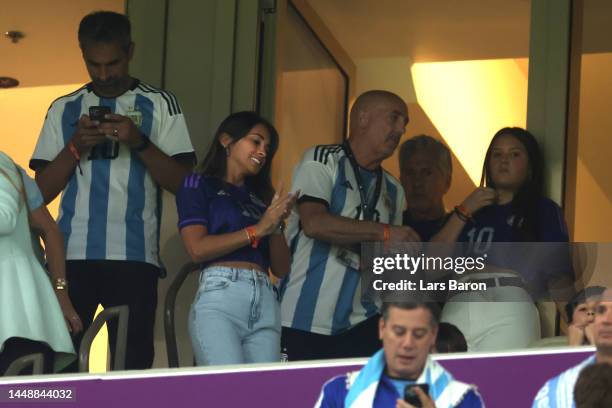 Antonela Roccuzzo, wife of Lionel Messi of Argentina, interacts with family members and supporters prior to the FIFA World Cup Qatar 2022 semi final...