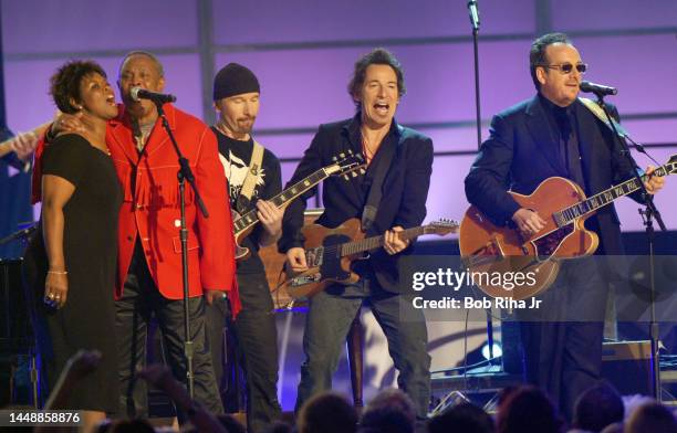 Sam Moore, The Edge, Bruce Springsteen and Elvis Costello perform together at the Grammy Awards Show, February 8, 2006 in Los Angeles, California.