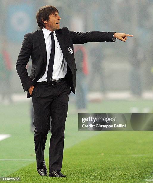 Antonio Conte head coach of Juventus during the Tim Cup final match between Juventus FC and SSC Napoli at Olimpico Stadium on May 20, 2012 in Rome,...