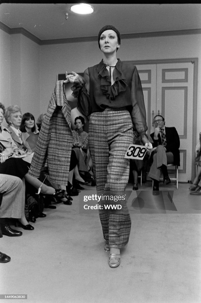 Marie McCarthey for Lew Prince Fall 1975 Ready to Wear Runway News ...