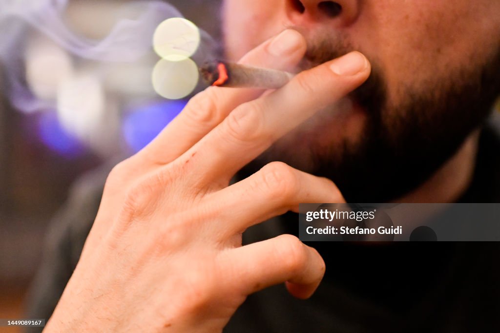 Daily Life In Amsterdam