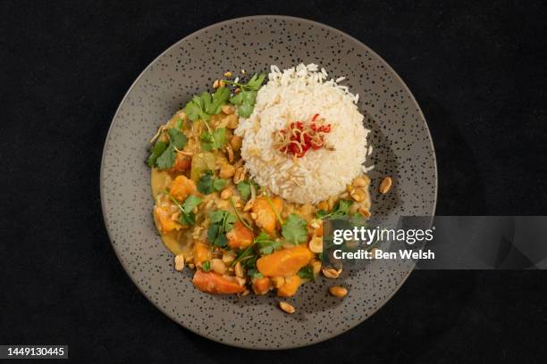 thai chicken curry - ben curry stock pictures, royalty-free photos & images