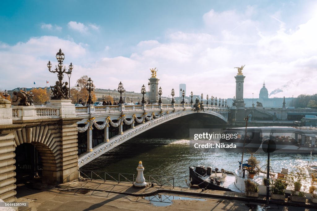 Ponte Alexandre III em Paris, França