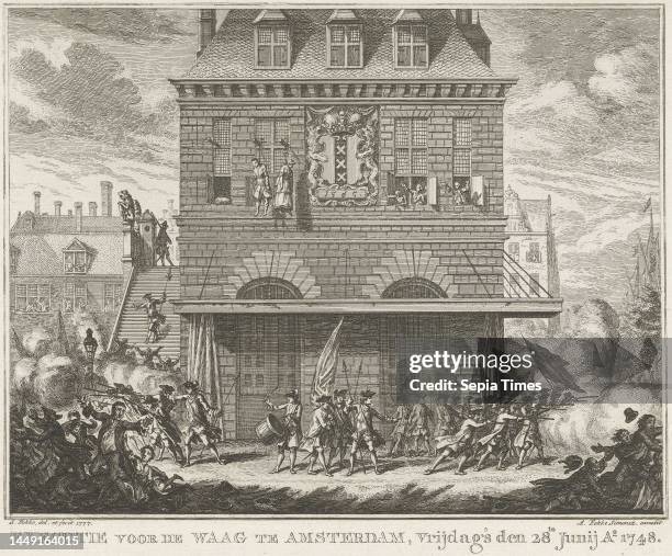 Disturbances during the hanging of a man and woman , two participants in the Pachtersoproer, at the Waag in Amsterdam, 28 June 1748. The militia open...