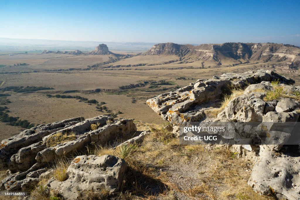 Flat-lying rocks of the Oligocene White River Group and overlying Oligocene-Miocene Arikaree Group form bluffs overlooking the Great Plains, Scotts Bluff National Monument, Nebraska